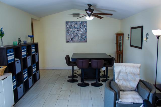 Detail Gallery Image 17 of 33 For 10385 Seth Way, Santee,  CA 92071 - 3 Beds | 2 Baths