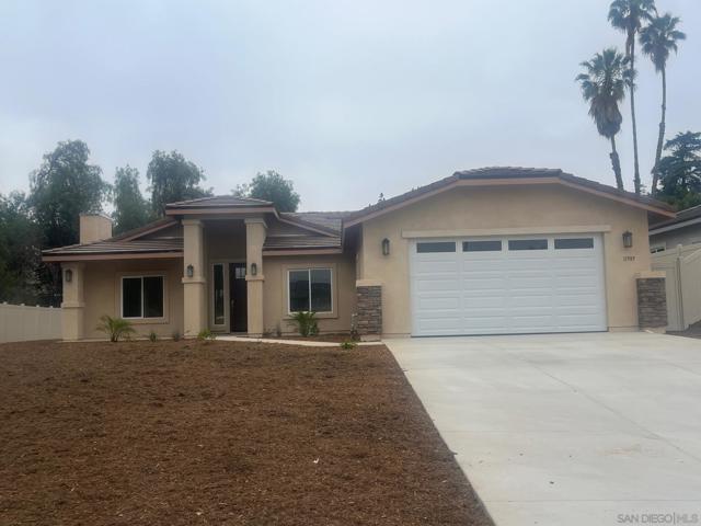 11989 Raceway Lane, Lakeside CA: https://media.crmls.org/mediaz/34f027ea-d925-465d-ba6f-99916509abef.jpg