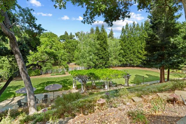16420 S Kennedy Road, Los Gatos CA: https://media.crmls.org/mediaz/34f11bfc-e7bf-494f-af83-6936db45882c.jpg