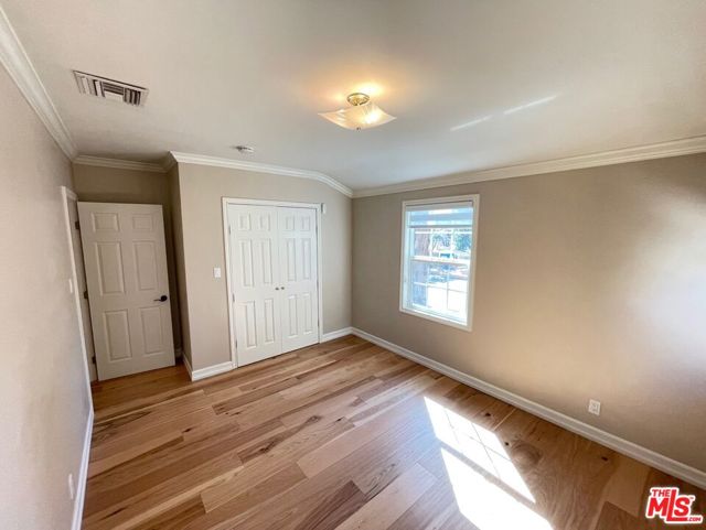 2851 Fairmount Avenue, La Crescenta CA: https://media.crmls.org/mediaz/34f144b4-9ec2-42cd-88f4-97b46cfa0f1e.jpg