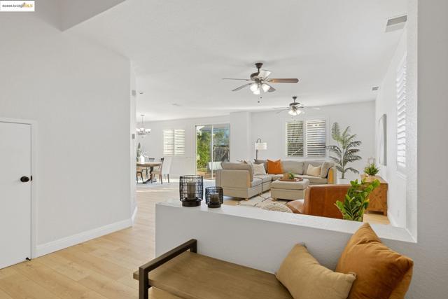 Image 3 of 32 For 3113 Carmel Bay Rd