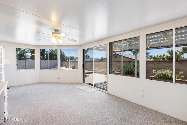 2255 Mcdonald Street, Simi Valley CA: https://media.crmls.org/mediaz/34f503d7-885d-4237-96ad-265107048109.jpg