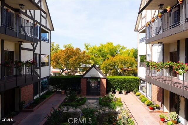 Detail Gallery Image 16 of 16 For 234 N Kenwood St #202,  Glendale,  CA 91206 - 2 Beds | 2 Baths