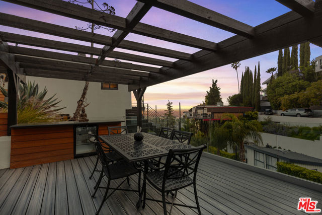 1788 N Orange Grove Avenue, Los Angeles CA: https://media.crmls.org/mediaz/34f8af88-31ea-4ab7-91b9-949c1de518ff.jpg