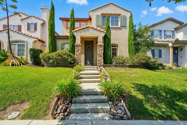 1929 Geyserville Street, Chula Vista CA: https://media.crmls.org/mediaz/34f8d320-a457-4a10-bffa-632f7dc5c06d.jpg