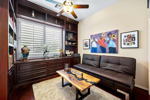 78467 Sterling Lane, Palm Desert CA: https://media.crmls.org/mediaz/34fc1bae-2381-4f50-bc56-8d95ab812505.jpg