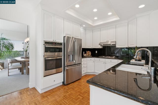 137 Kingswood Cir, Danville CA: https://media.crmls.org/mediaz/34fc71cc-a4b7-4f7a-9d41-2c0aa2ac2521.jpg