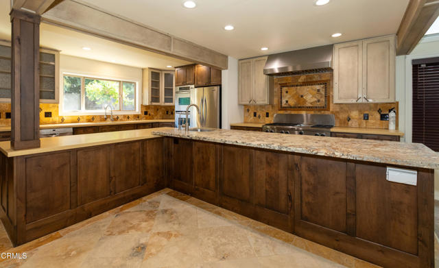 Detail Gallery Image 4 of 20 For 1675 Arroyo Seco Dr, Ventura,  CA 93004 - 4 Beds | 2/1 Baths