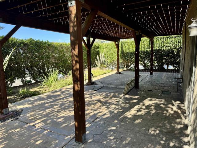 Detail Gallery Image 14 of 25 For 2511 El Amigo Rd, Del Mar,  CA 92014 - 4 Beds | 2 Baths