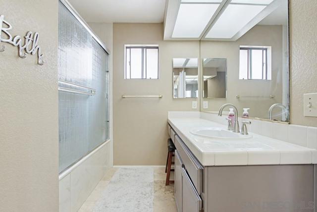 MLS #260007125SD image #21