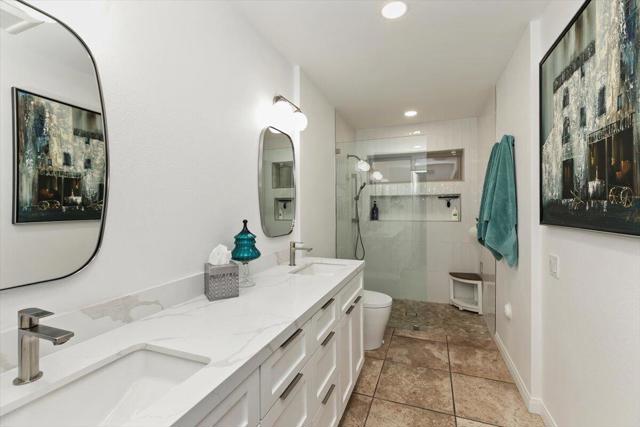 44509 Sorrento Court, Palm Desert CA: https://media.crmls.org/mediaz/34fe88e9-60b7-4279-9313-475ed03a9b75.jpg