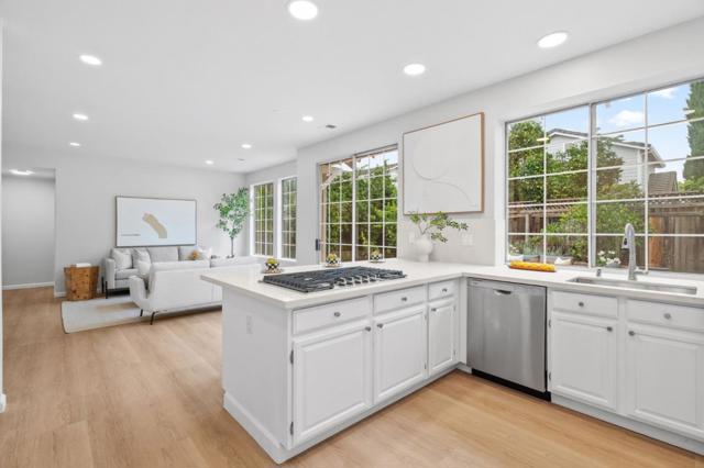 Image 17 of 42 For 1360 Tanaka Drive