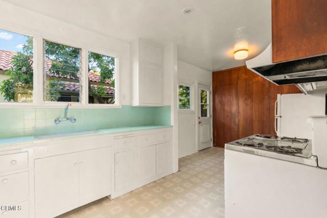 Detail Gallery Image 15 of 38 For 940 Cornell Rd, Pasadena,  CA 91106 - 3 Beds | 2 Baths