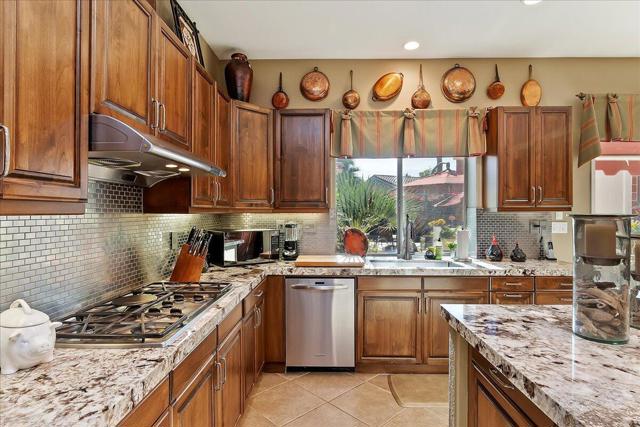 85 Clavel Court, Palm Desert CA: https://media.crmls.org/mediaz/3501d9ca-b9b0-44de-9b9f-c40066abcf71.jpg