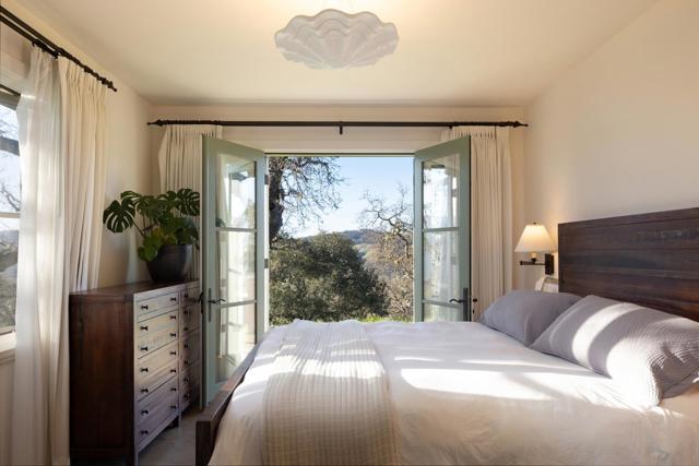 Image 15 of 21 For 2 Touche