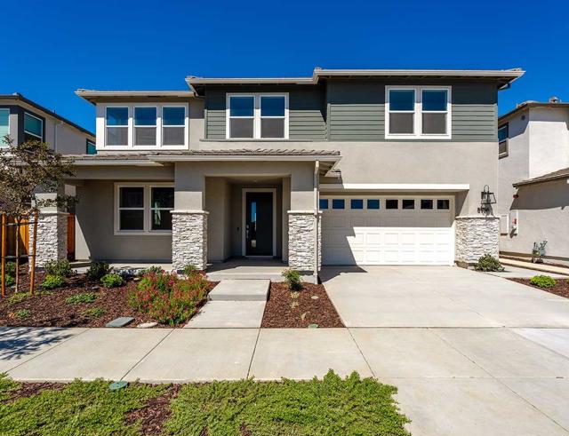 5956 Big Sky Drive, Fairfield CA: https://media.crmls.org/mediaz/35039e45-0297-426f-b631-ff25314331fe.jpg