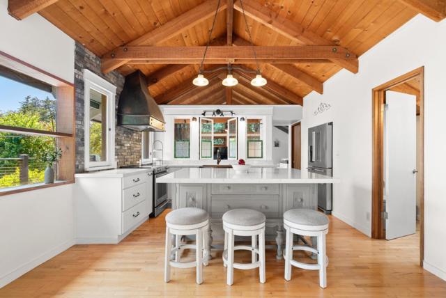 120 Bella Vista Lane, Watsonville CA: https://media.crmls.org/mediaz/3503b1f0-cd71-456c-a5da-b2c12722d86c.jpg