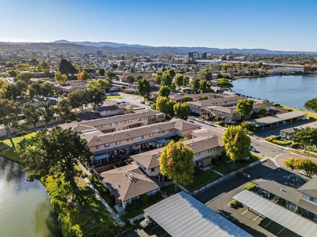 1640 Marina Court, San Mateo CA: https://media.crmls.org/mediaz/3503cc4a-1110-40dd-9c40-0cd23a05ed17.jpg