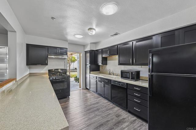 Detail Gallery Image 40 of 74 For 5979 Harps Ct, San Diego,  CA 92114 - – Beds | – Baths