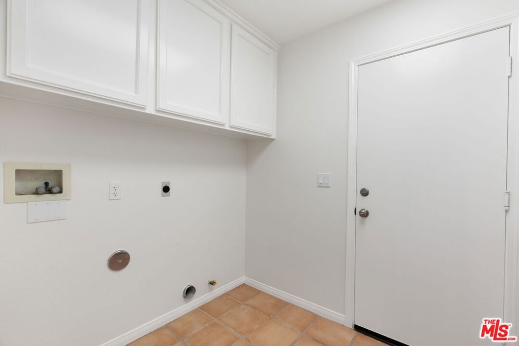 35042b2b 1c88 4c62 A3e5 33e7cc9c3023