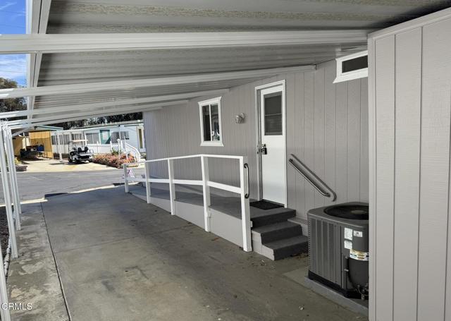 Detail Gallery Image 5 of 36 For 206 Browning Ave #206,  Ventura,  CA 93003 - 2 Beds | 2 Baths