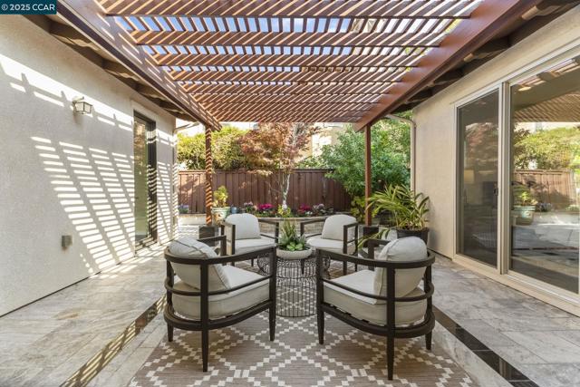 7509 Balmoral Way, San Ramon CA: https://media.crmls.org/mediaz/3506e67d-942f-4da2-9f41-6800c8e031e5.jpg