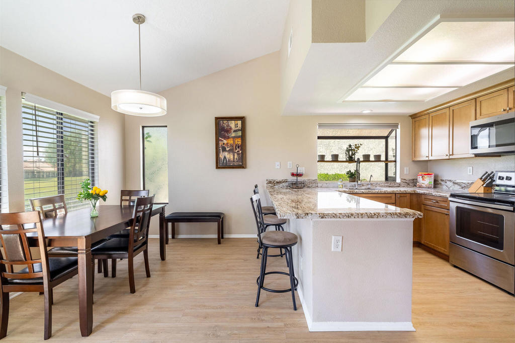 MLS #219138777DA image #6