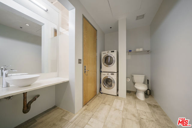 1850 Industrial Street, Los Angeles CA: https://media.crmls.org/mediaz/3508c38b-f545-47d0-8f0a-98f1dfa6ea4b.jpg