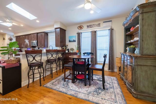 1 Ortega Drive, Newbury Park CA: https://media.crmls.org/mediaz/3508df86-38fc-40c2-83b5-1835d7fbc73f.jpg