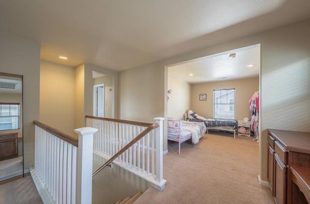 271 Azalea Place, Soledad CA: https://media.crmls.org/mediaz/3509753b-eb5d-4885-9c98-778ab185fea3.jpg