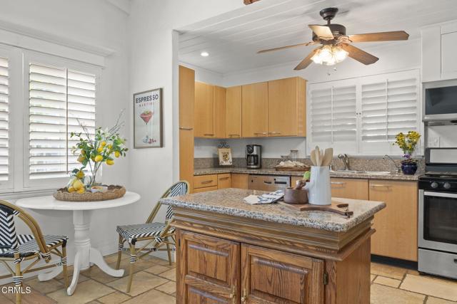 Detail Gallery Image 11 of 63 For 280 Rossmore Dr, Oxnard,  CA 93035 - 4 Beds | 2 Baths