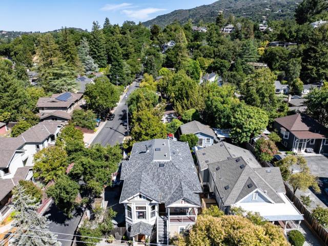 256 Los Gatos Boulevard, Los Gatos CA: https://media.crmls.org/mediaz/350a7f4d-410e-4ef8-a0fb-498e1ccecc2f.jpg