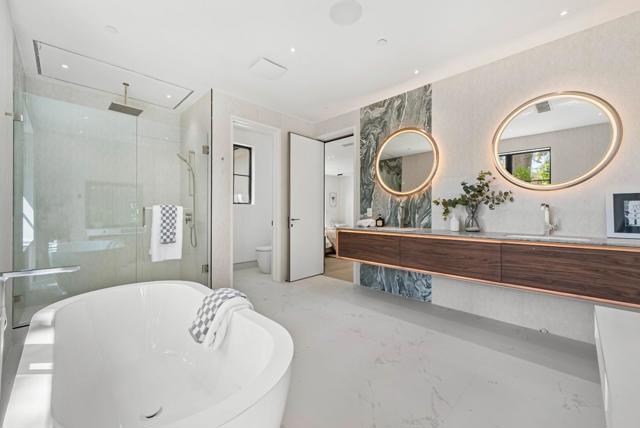 1068 Riverside Drive, Los Altos CA: https://media.crmls.org/mediaz/350ac7ae-7c4d-4a4e-8374-0c2e94f90202.jpg