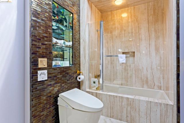 Image 15 of 55 For 61 Eagle Ridge Pl
