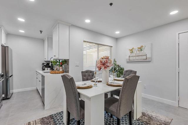 880 E Fremont Avenue, Sunnyvale CA: https://media.crmls.org/mediaz/350d1c6c-93ee-41c4-930f-64a60deb4e93.jpg