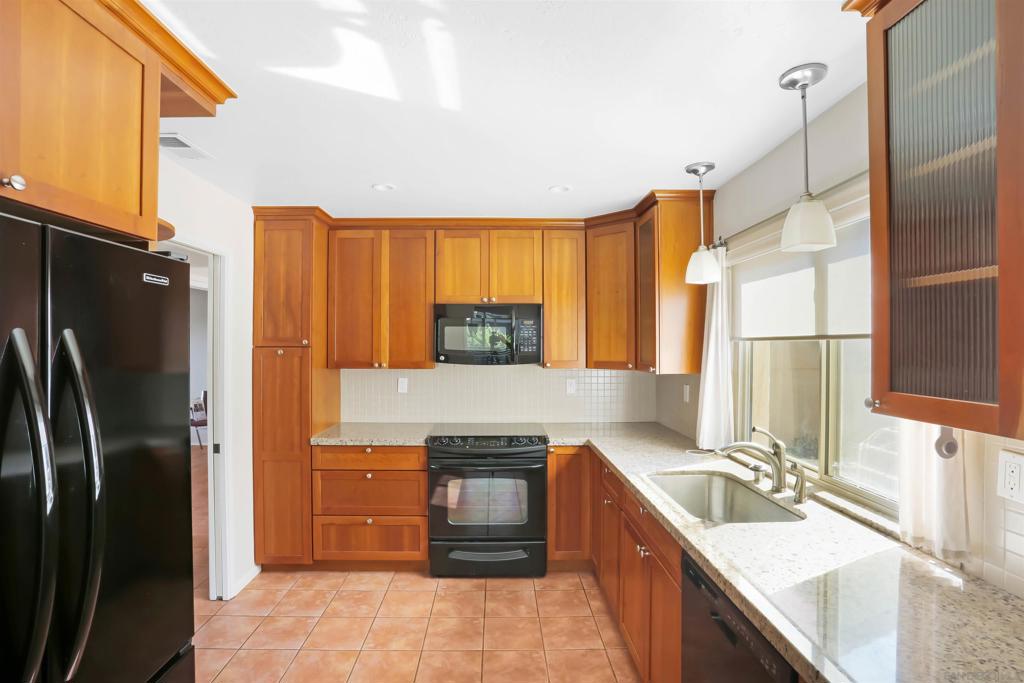 17461 Plaza Otonal - photo 2