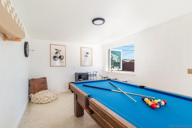 4175 35th St, San Diego CA: https://media.crmls.org/mediaz/350dec6d-80e2-4b72-9674-f2ac79c47066.jpg