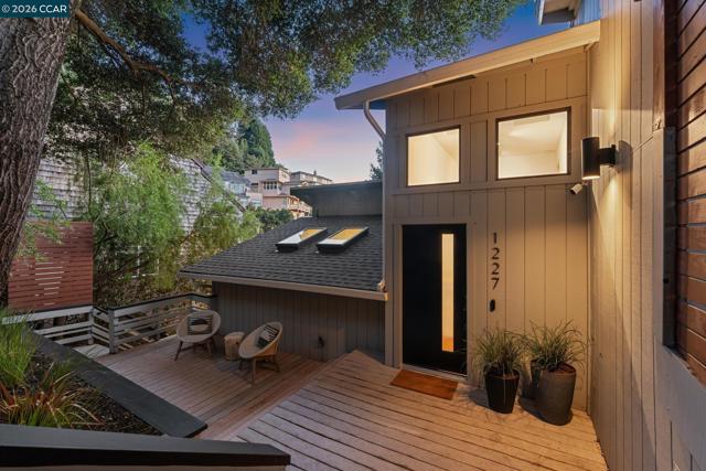 Image 2 of 49 For 1227 Alvarado Road