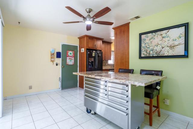 1014 W Homestead Road, Sunnyvale CA: https://media.crmls.org/mediaz/350edcef-eb89-46b0-8cf2-be8accbf38c7.jpg