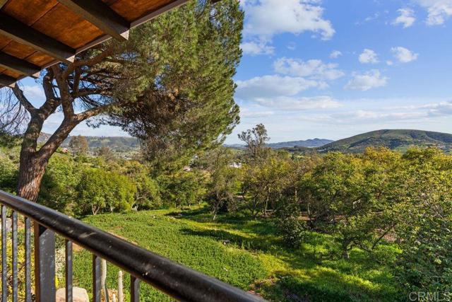 Detail Gallery Image 44 of 68 For 710 Buena Creek Rd, San Marcos,  CA 92069 - 3 Beds | 3/1 Baths