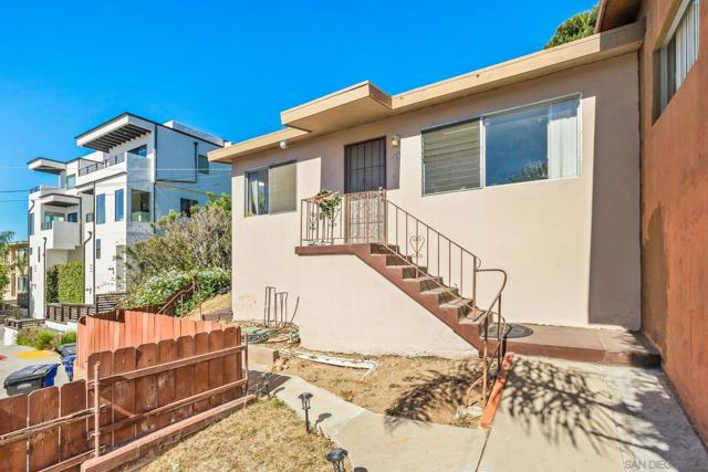 1235 Hueneme St, San Diego, California 92110, ,Multi-Family,For Sale,Hueneme St,240025978SD