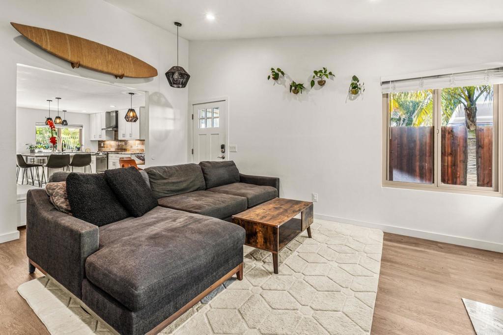 331 Islander Street - photo 9