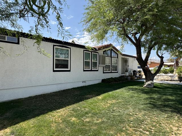 65977 Cahuilla Avenue, Desert Hot Springs CA: https://media.crmls.org/mediaz/35119f5b-c769-4daf-9ca4-f2133ebd7096.jpg