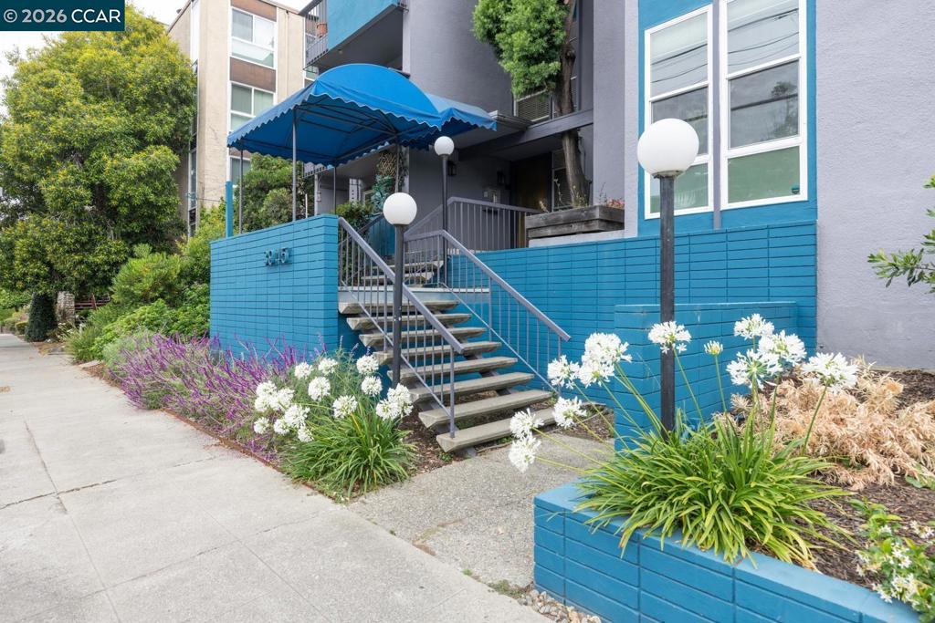 3945 Harrison Street #23