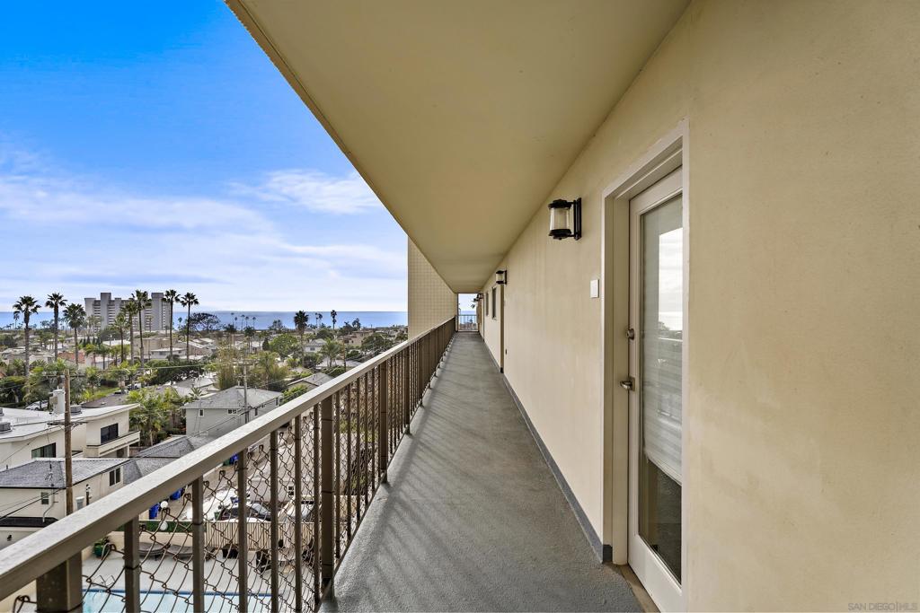 4944 Cass St - photo 19