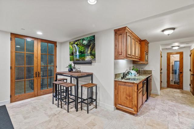 11860 Francemont Drive, Los Altos Hills CA: https://media.crmls.org/mediaz/351332d8-b18a-4291-85bd-449a5b0188d3.jpg
