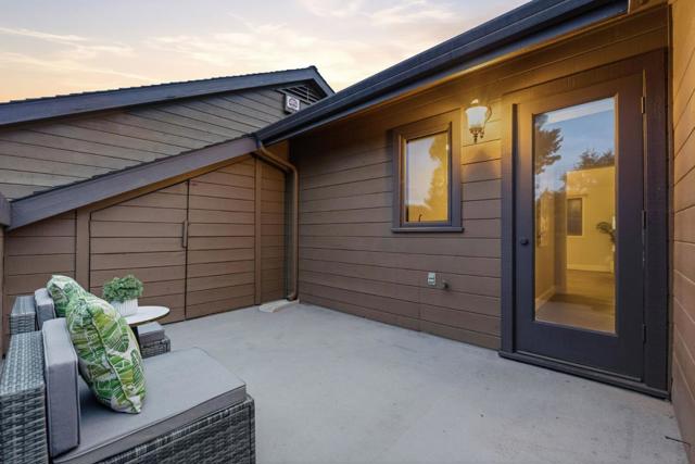 1924 Meridian, San Jose CA: https://media.crmls.org/mediaz/35143b91-3faa-4a17-af81-74dcbd796b7f.jpg