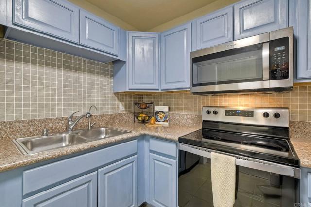 Detail Gallery Image 13 of 27 For 1350 N Escondido Bld #12,  Escondido,  CA 92026 - 1 Beds | 1 Baths