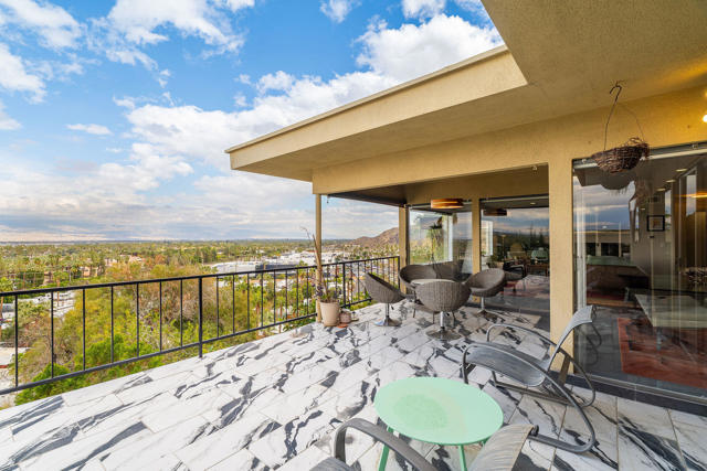 Image 41 of 48 For 2145 Southridge Drive