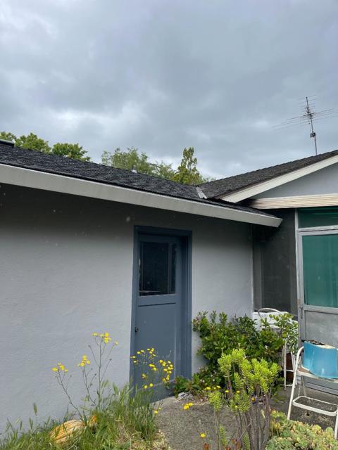 5315 Joseph Lane, San Jose CA: https://media.crmls.org/mediaz/3516b784-348a-4672-bd6c-a51f3a9a8428.jpg